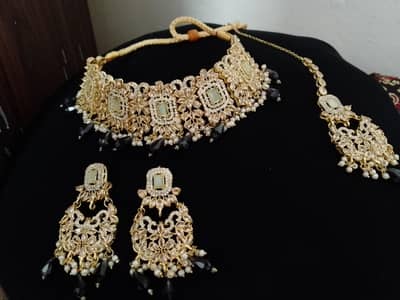 bridal jewelry set  (used only for few hours)
