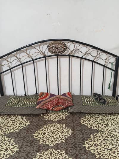 Iron bedset with side tables and dressing