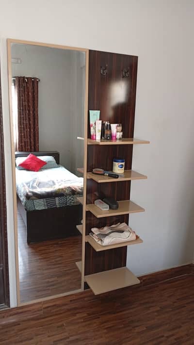 study Table and Chair