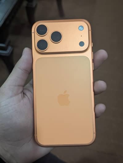 iphone 17 pro max 256 gb full box jv ,13 cycle Exchange possible