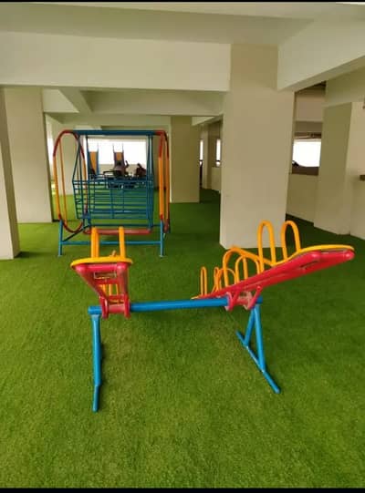 4 ROOM FIRST FLOOR 300FT ROAD FACING LEASED FLAT CROWN RESIDENCY NEAR 4K CHOWRANGI