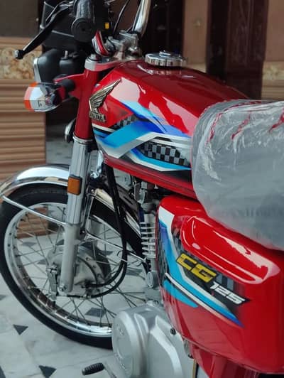 Honda CG 125 Model 2024 | Bike 6000 KMs Driven Contact 0321 - 5128550
