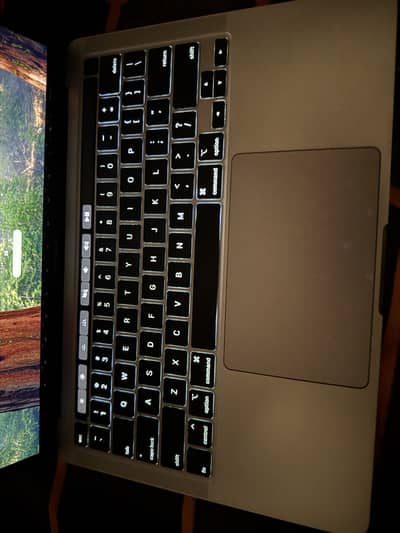 Macbook pro 2020 i5 8/256