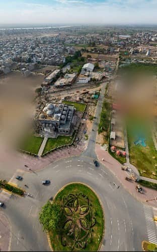 85 Feet Road Crystal Block 10 Marla Plot For sale