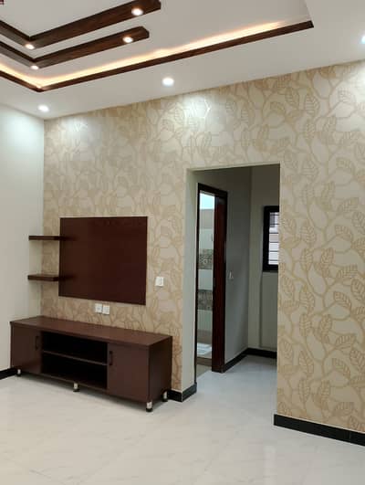 10 Marla Lower Portion Available For Rent In Park View City Lahore