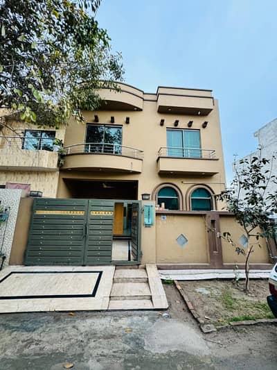 5 Marla Brand New House Are Available For Sale In In Park View City