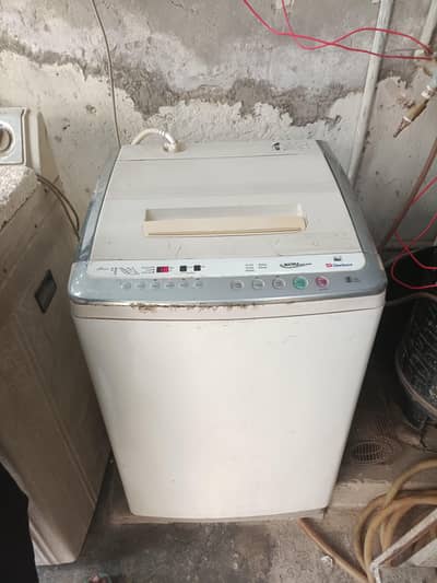 Dawlance 1600A Fully Automatic Washing Machine