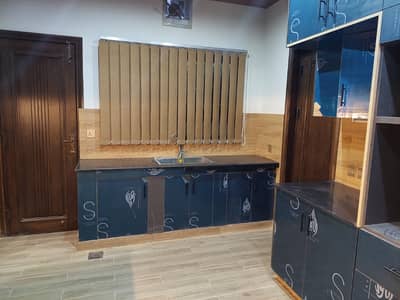 Prime Location 10 Marla Upper Portion In Park View City Is Available For rent