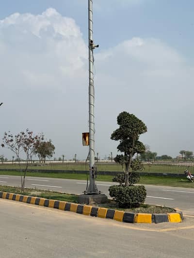 FOUR MARLA COMMERCIAL PLOT FOR SALE ON VERY REASONABLE PRICE