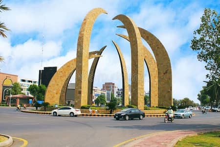 4 Marla Commercial Open Form with 20 ft Road in For sale in J block at bahria orchard lahore