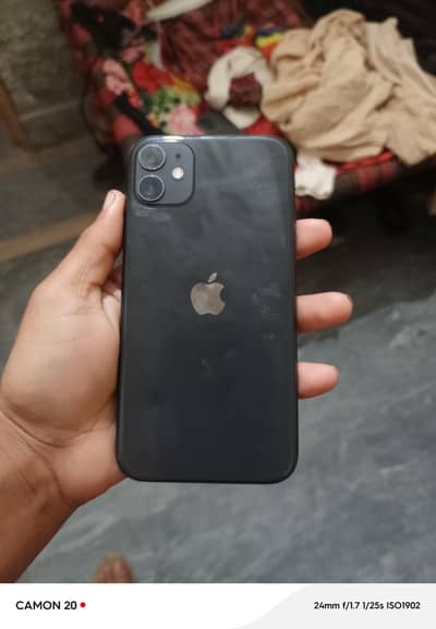 iPhone 11