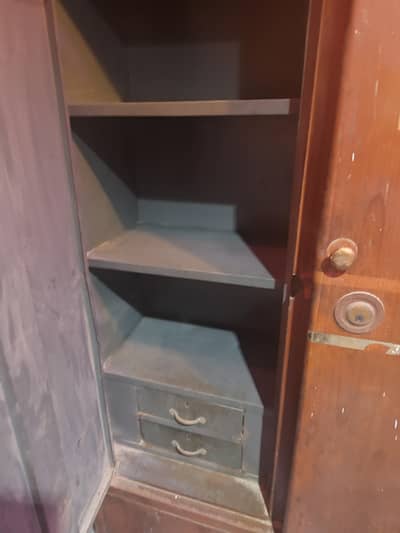 double door almari 4 door