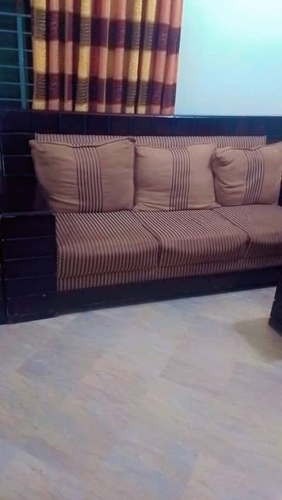 minimal usage sofa set in affordable price