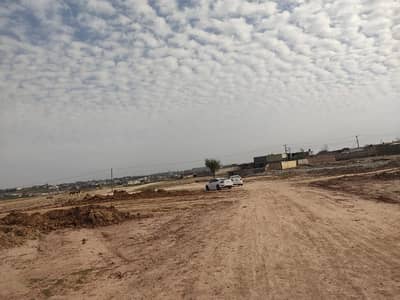 60x100 Street 33 Plot For Sale G-14/4