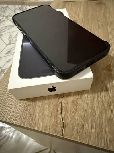iPhone 16 pro max black Titanium