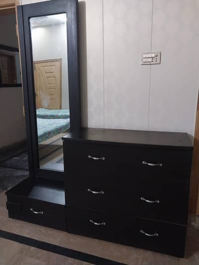 bed and desssing with seprete mirror