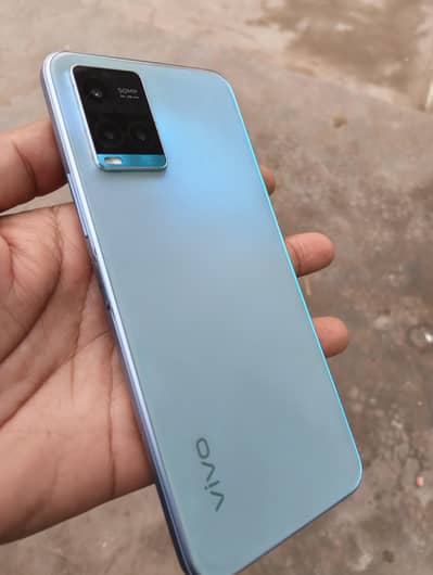 vivo y33s 8+4 128gb with box and charger