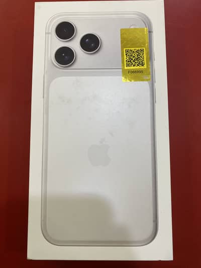 Iphone 17 pro max Silver 512gb pta approved for sale