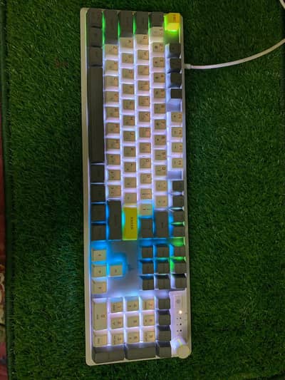 Corsair Used Gaming Keyboard Available In best Price