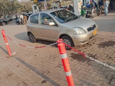 Toyota vitz 2002 model 2007 rigisterd