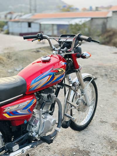 US 125 for sell Total genuine