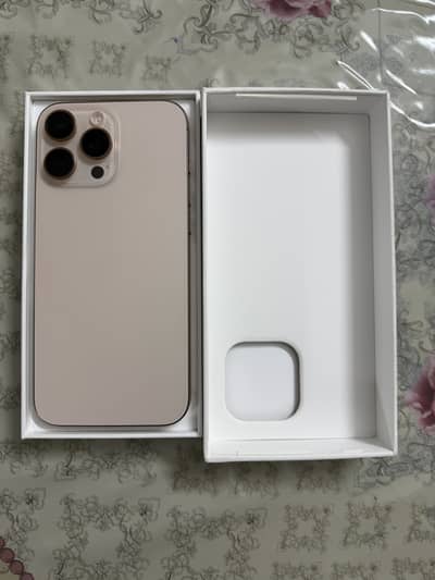 16 pro max 256 gb desert titanium LLA