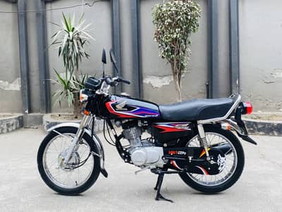 Honda CG 125 2017Model total original gd condition 2018 2019
