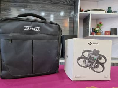 DJI Avata 10/10 with Fly more combo, DJI Goggles, motion controller