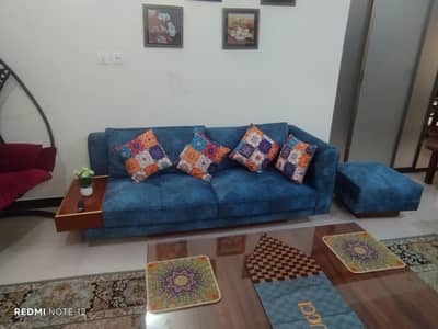 5 seater + tool seat sofa set