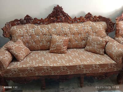FIVE.  SEATER.  03017855367
