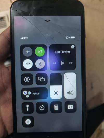 Iphone 7 puls Gaming phone urgent sale sim working
