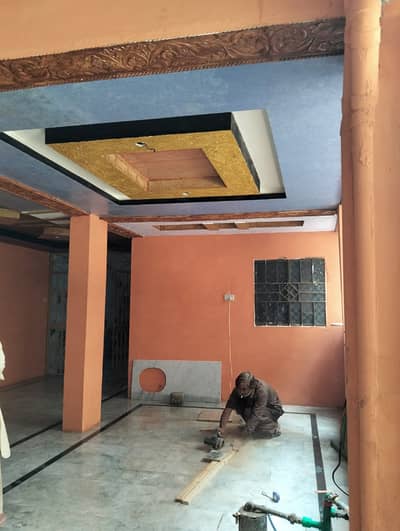 5.5 Marla 5 story plaaza sale  karimpura chowk abbotabad investor rate