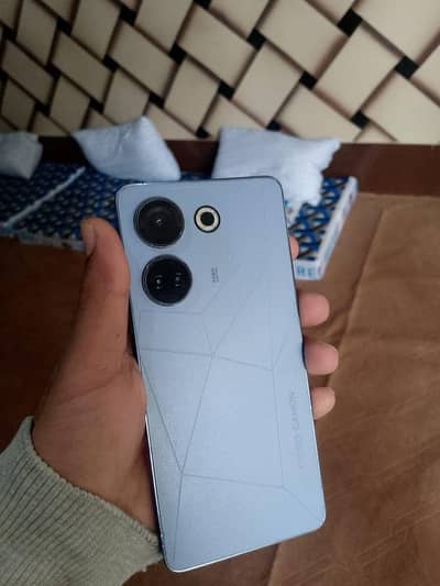 Tecno Camon 20