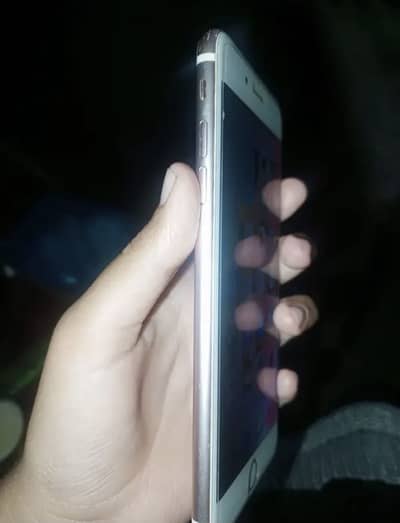 I phone 7plus 256 gb pta