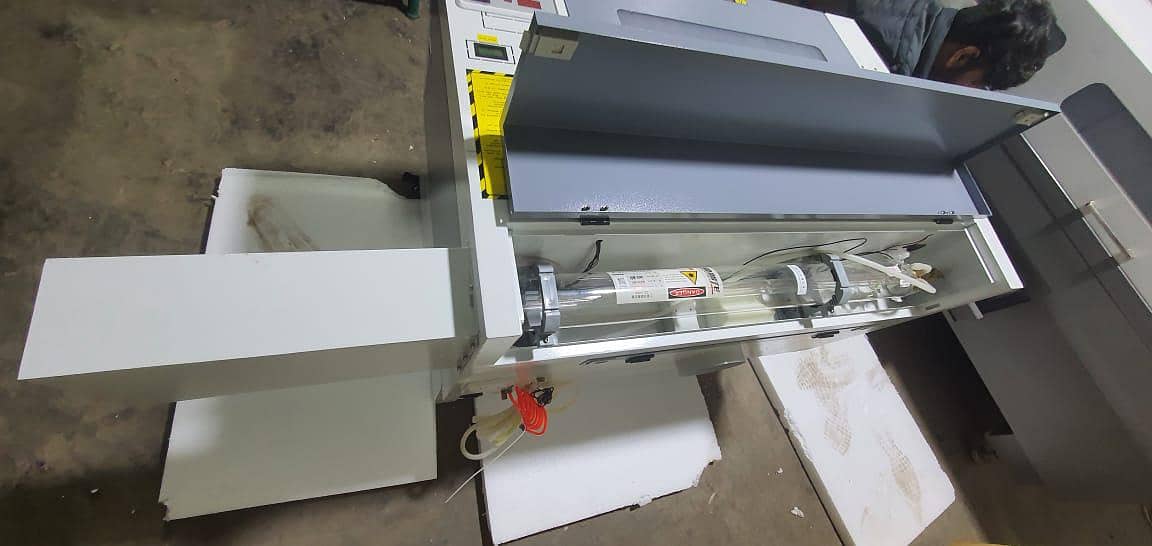 laser cutting machine co2 80w ,,,600*400 4