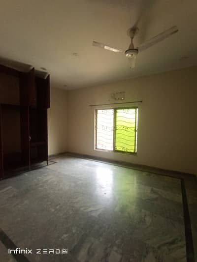 1 Kanal Upper Portion Available For Rent Good Location All Facilities Available