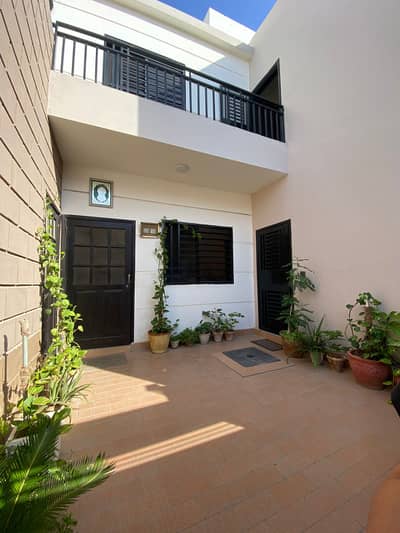 160 square yards One Unit West Open Furnished Bungalow