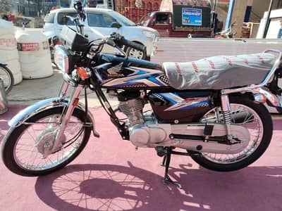 CG 125 for sale 24/25 used only 8k kilometers
