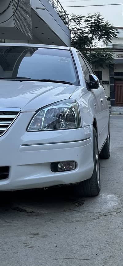 Premio 2006 headlights fog lights