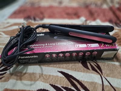 Panasonic Fast straightening and long lasting curls