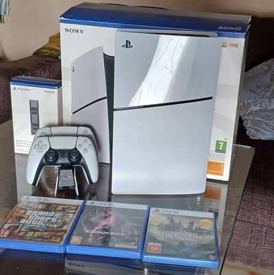 PS5 Slim Disk Edition 512GB – Like New – Sealed Accessories