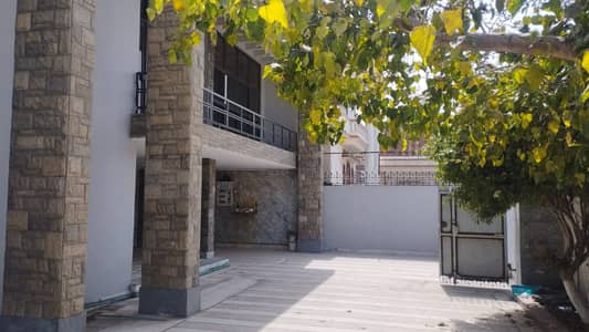 2 Kanal House Available For Rent In Madina Town Area Faisalabad