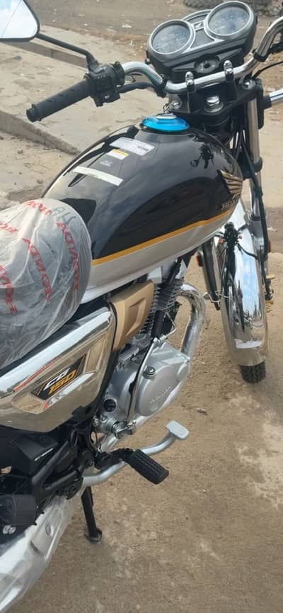 Honda CG 150 | Model 2025 | 230 KMs Driven Bike *Call 0343 - 9630836*