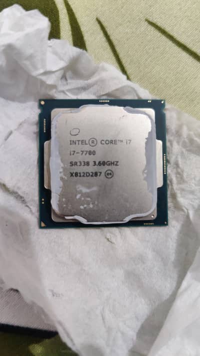 Intel i7--7700