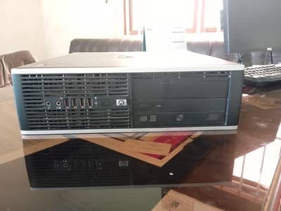 HP Core 2 Quad Desktop PC