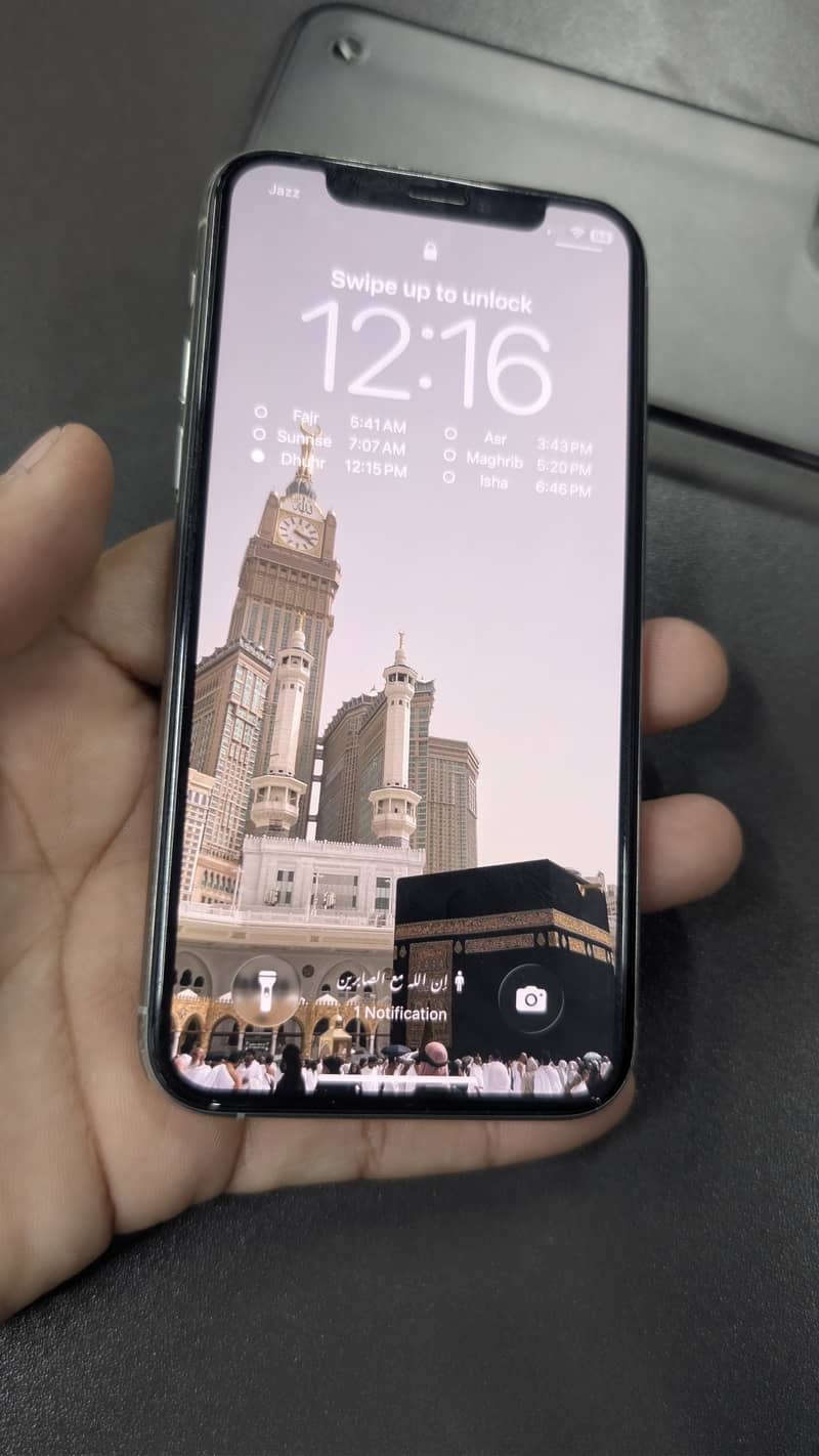Iphone 11 pro 6