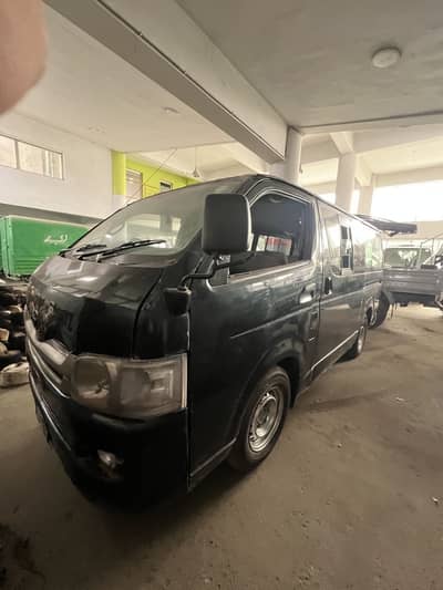 Toyota hiace