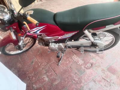 Yama junoon YD 100 in lush condition for sale bio matric available ha