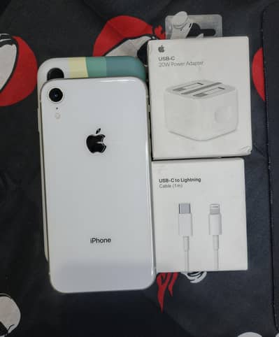 XR From Saudia, 64GB, Bh 85, White Color, 10/9.8 Urgent Sale