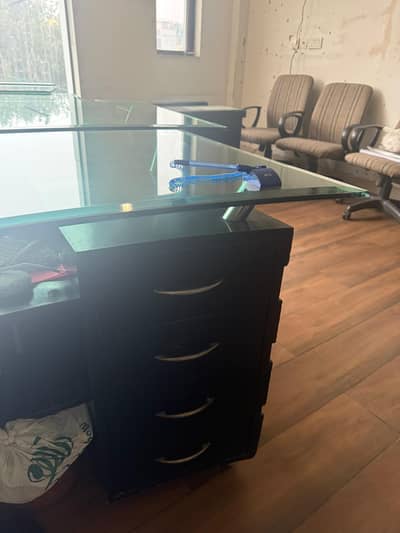 9 chair gomny waly hn Baki 10 dusri h for sale